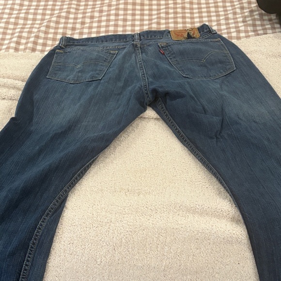 Men's Blue Jeans - Picture 2 of 3